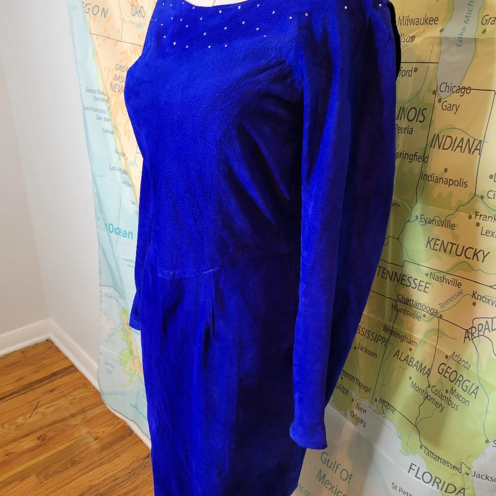 Vintage 1980s Suede Electric Blue Knee Length Dress With Rhinestones Size M - Picture 4 of 16